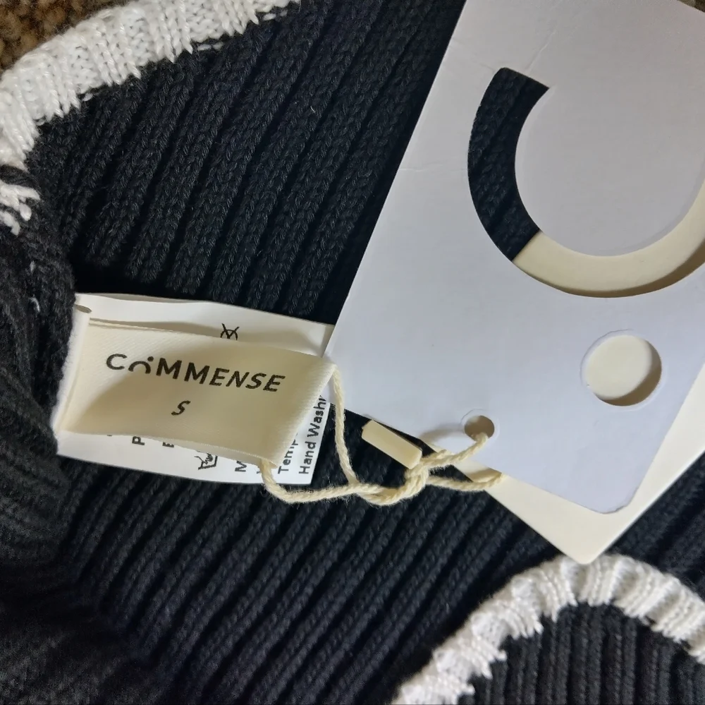 Commense Black and White Cowl Turtleneck Sweater with Wavy Stripe - Picture 5 of 6